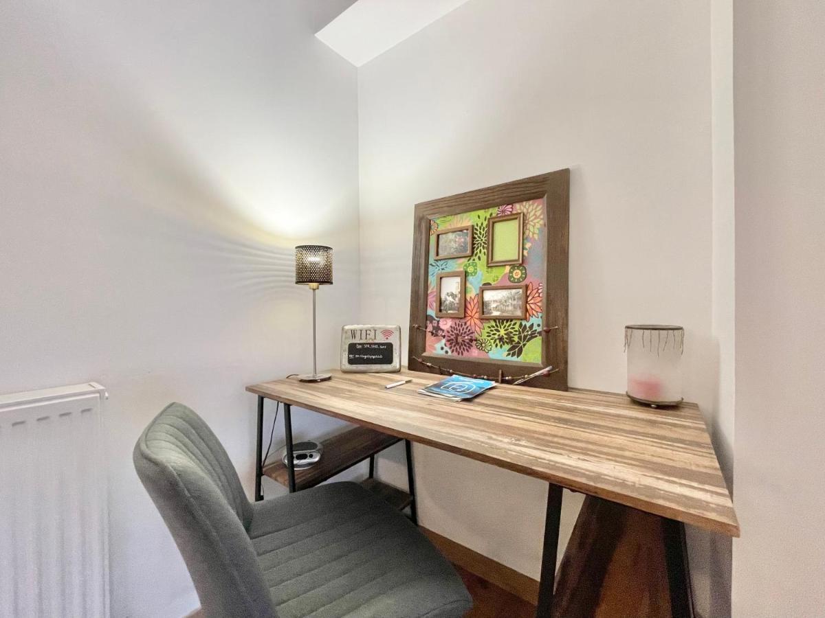 La Louisiane - Confort - Wifi - Parking Prive - Terrasse - Centre Ville Quimper Ngoại thất bức ảnh